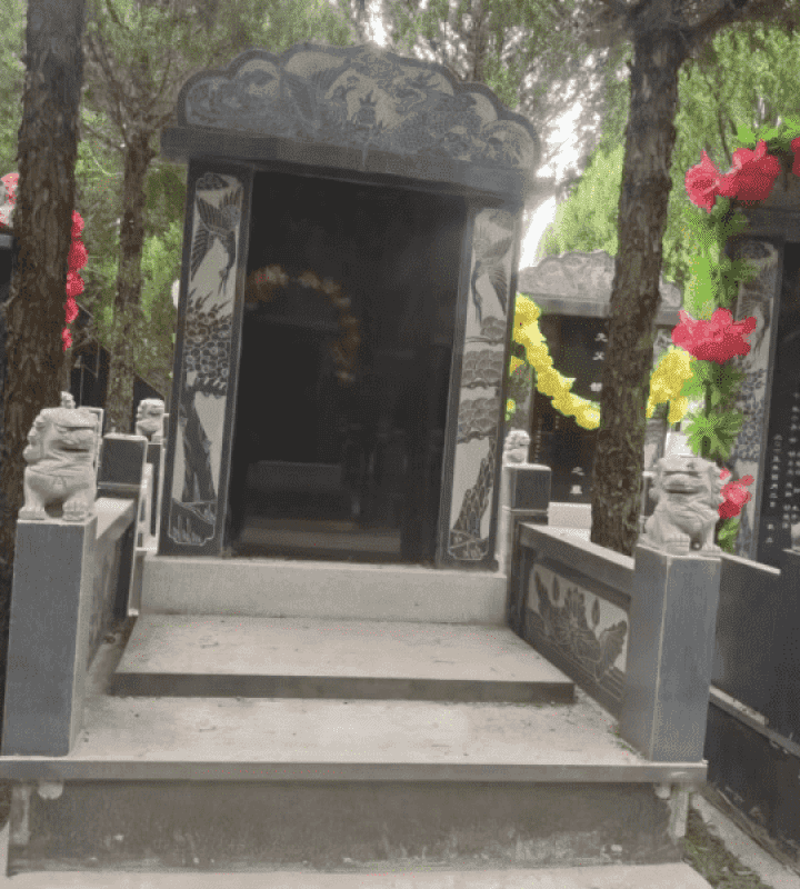 西安高桥墓园官网传统立碑墓型7号树葬